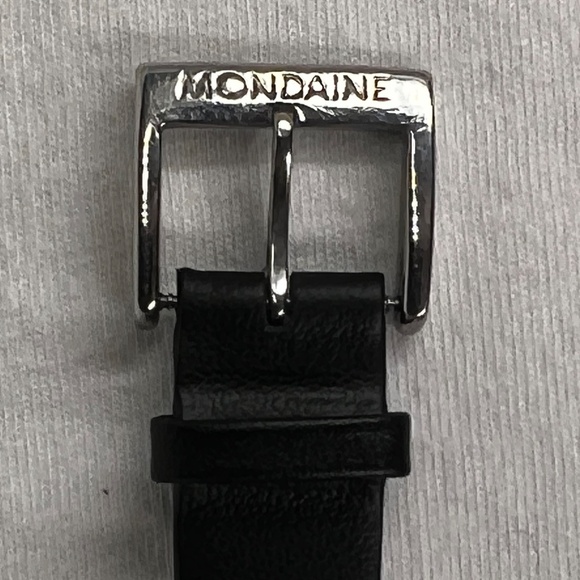 Mondaine Evo2 Big Date (New Leather Band, New Battery, Very Good Condition!) - Picture 8 of 16